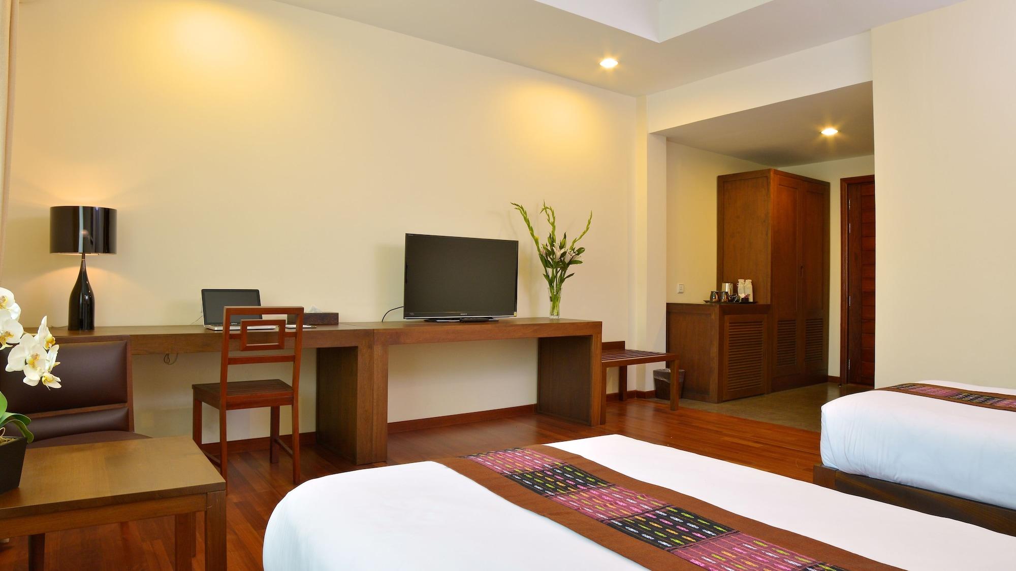 Emerald Palace Hotel Naypyidaw Екстер'єр фото